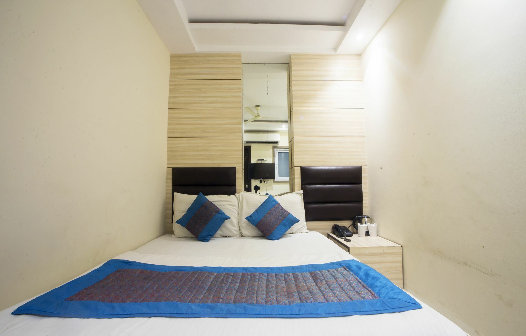 Fabexpress Le Continental Paharganj New Delhi Hotel Ngoại thất bức ảnh