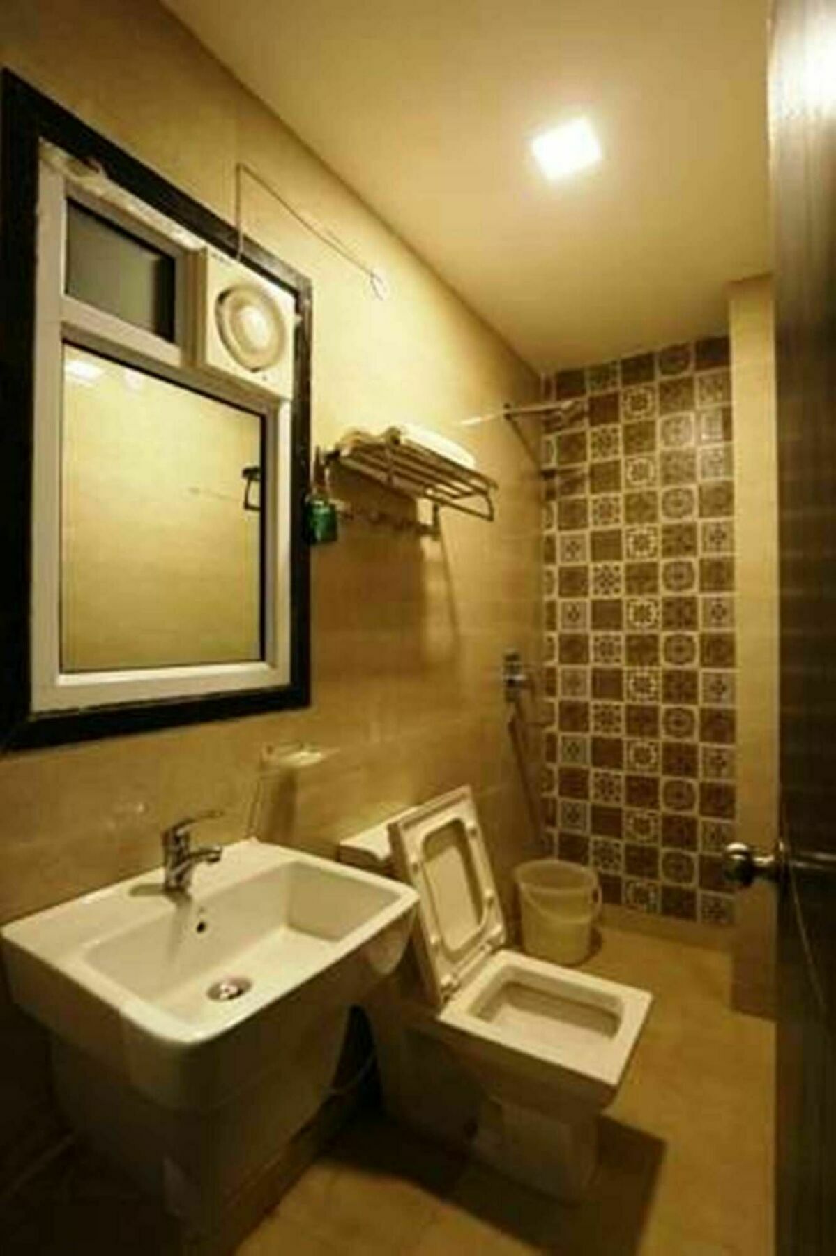 Fabexpress Le Continental Paharganj New Delhi Hotel Ngoại thất bức ảnh
