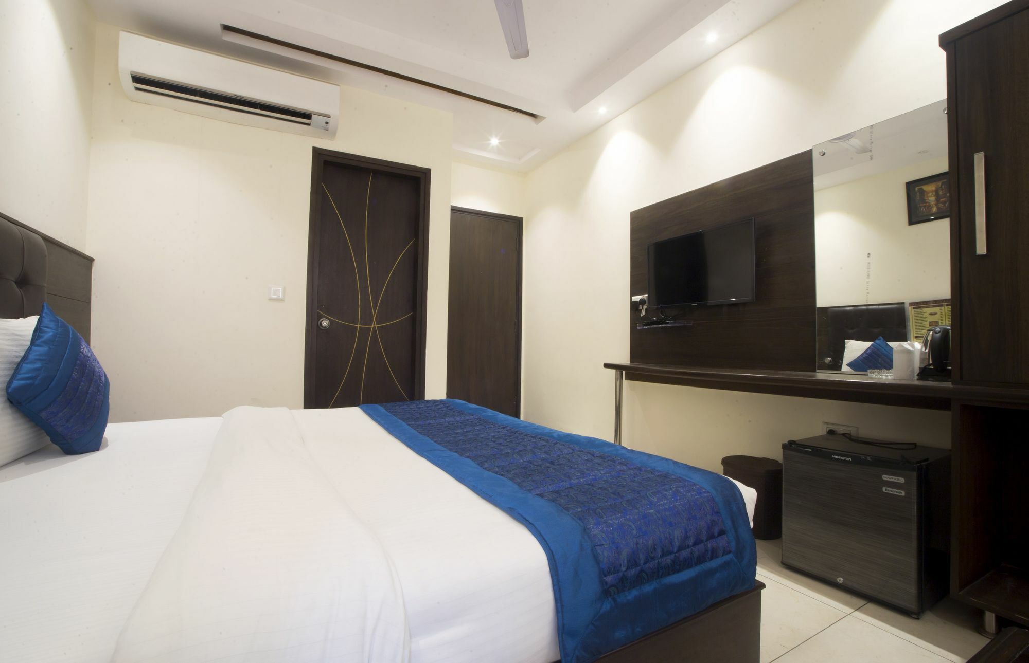 Fabexpress Le Continental Paharganj New Delhi Hotel Ngoại thất bức ảnh